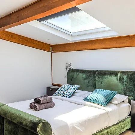 Apartment Elegant Duplex, Very Well Equipped, Close To Shops Cannes