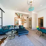 Apartamento Elegant Duplex, Very Well Equipped, Close To Shops *