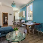 Elegant Duplex, Very Well Equipped, Close To Shops Apartament *