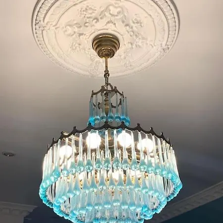 Elegant Duplex, Very Well Equipped, Close To Shops Appartement *