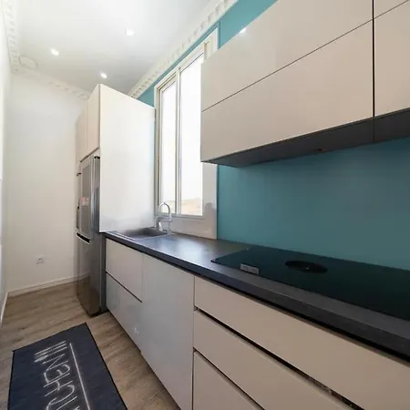 Elegant Duplex, Very Well Equipped, Close To Shops Appartement Cannes