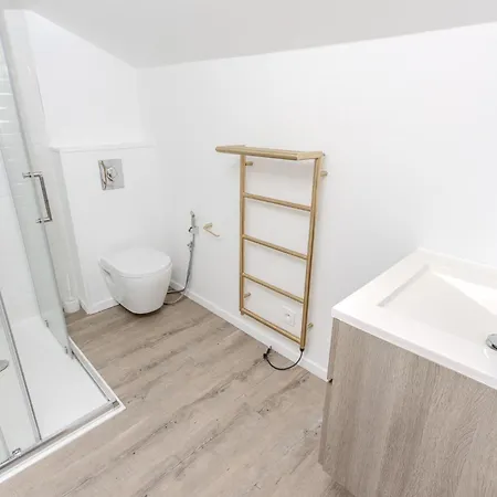 Апартаменты Elegant Duplex, Very Well Equipped, Close To Shops